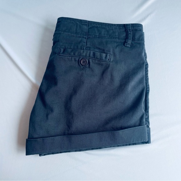 United Colors of Benetton Dark Gray Short Size S (40 EU) - Picture 7 of 9